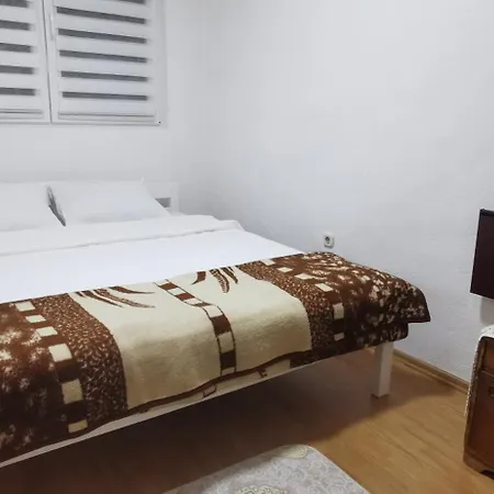 شقة Cozy 2bdr Family In سراييفو